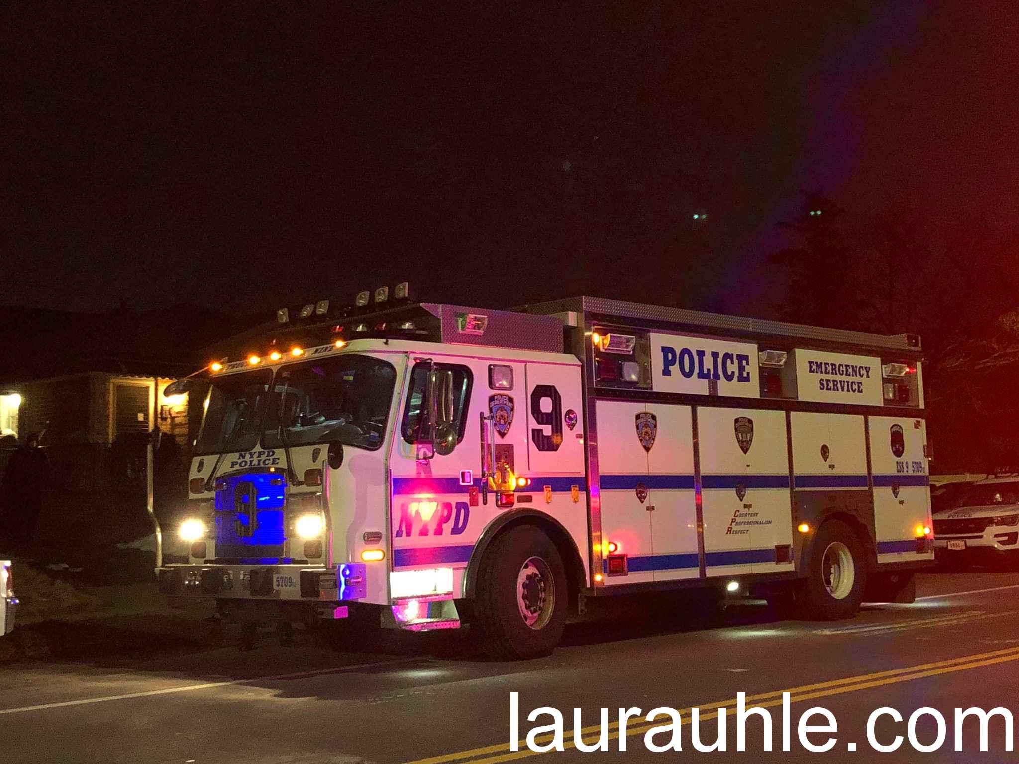 Dead body investigation in Fresh Meadows by 73rd Avenue and 164 Street.