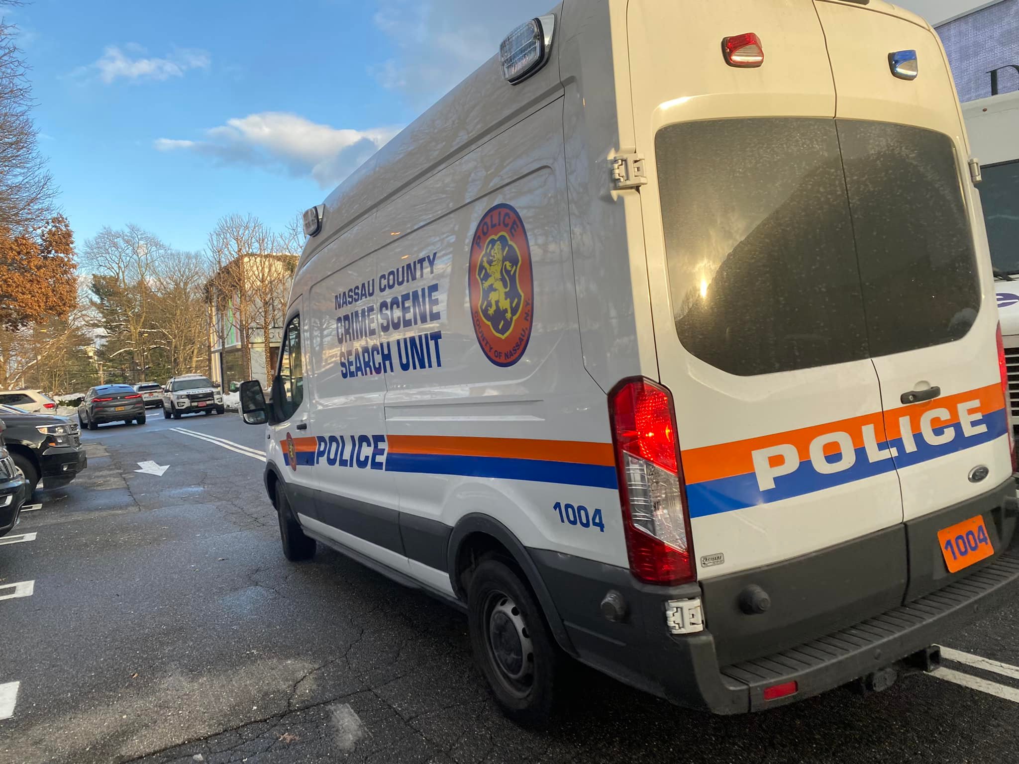 Shoplifting rampage at Americana in Manhasset